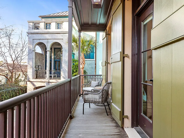 16 Catfiddle St — Photo 13
