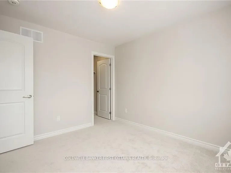 72 Focality Cres — Photo 24