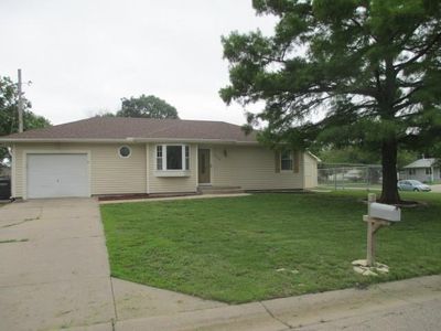 1002 N West St, Augusta, KS, 67010