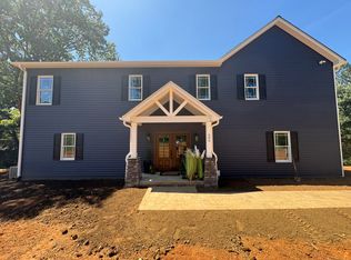500 Surfside Dr, Moneta, VA 24121