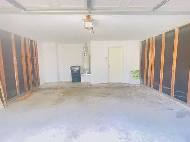 3 bed, 2.0 bath, 1170 sqft, $1,800 — Photo 3