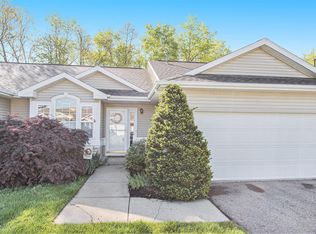 2004 Quail Cove Dr, Kalamazoo, MI