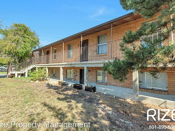 2nd image of 635 W Le Bon Cir #8974626