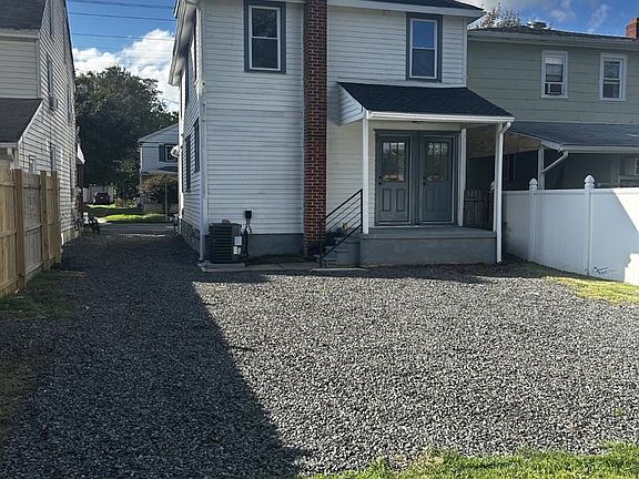 2nd image of 1736 Kings Hwy