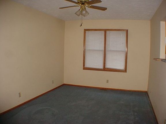 2nd image of 6621 Wirt St
