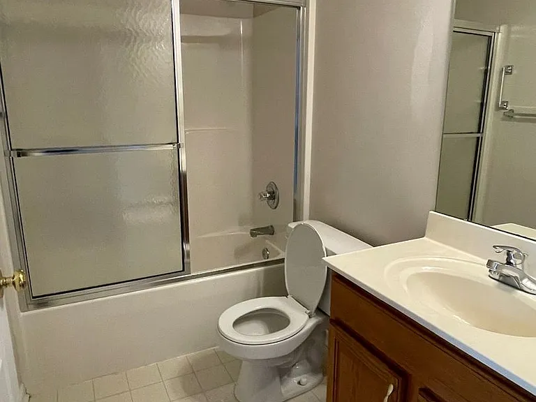 2415 Avonlea Ln — Photo 20