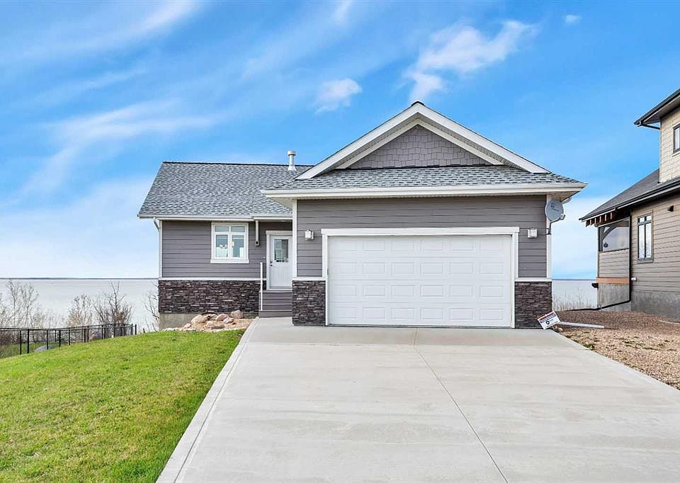 1st image of 23 N Marina View Close Rural Stettler #6