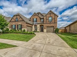 9805 Trinity Dr, Oak Pt, TX 75068