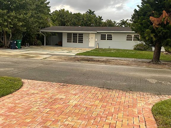 4th image of 10441 SW 54th St