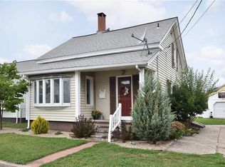 92 Rock Ave, Pawtucket, RI 02861