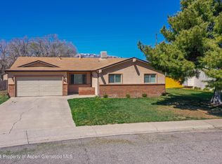 967 Cedar Dr, Rifle, CO 81650