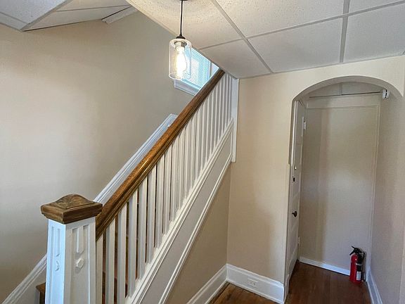 2nd image of 3926 Edwards Rd #2