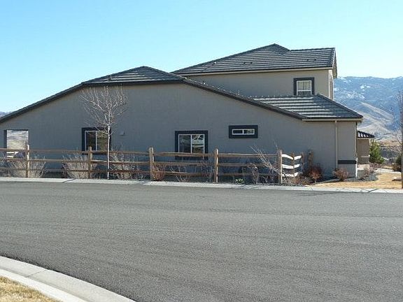 Somersett Exterior E Side