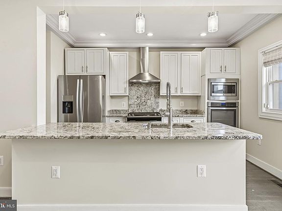 5th image of 1373 Rittenhouse St NW