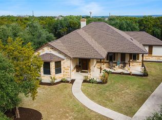 320 Sarahs Ln, Liberty Hill, TX 78642
