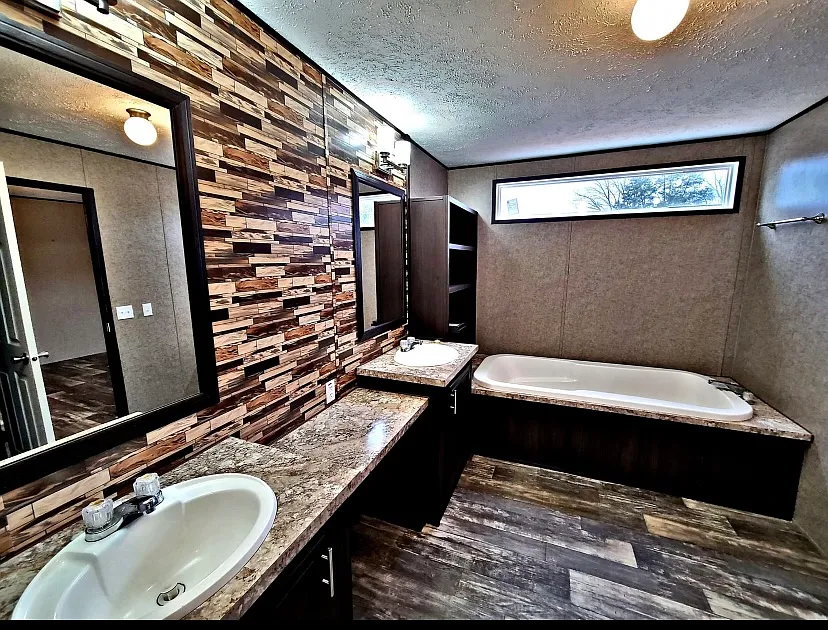 105 High Street - Lot #2 - 1 — Photo 3
