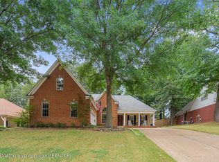 5811 Morganton Dr, Olive Branch, MS 38654