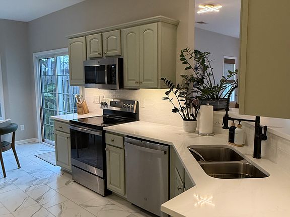 3rd image of 1503 Idlewood Ct