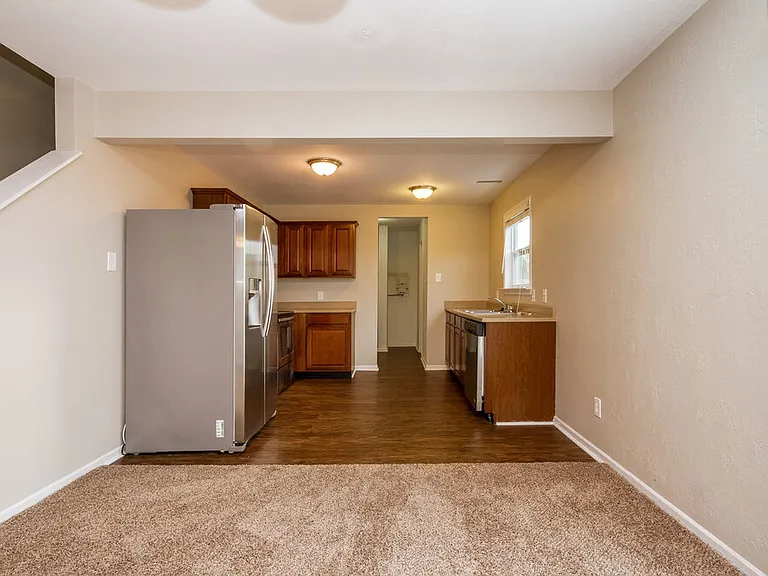 1626 Blue Grass Pkwy — Photo 8