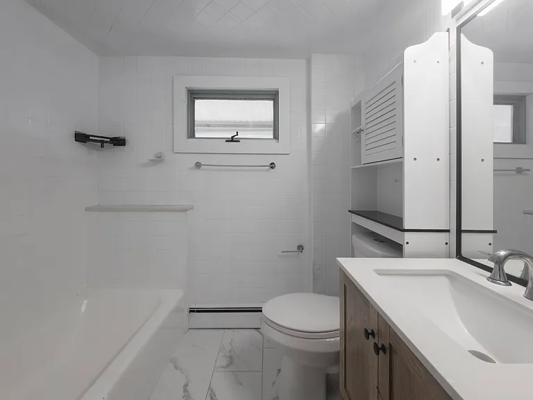 290 Salem St #2 — Photo 10