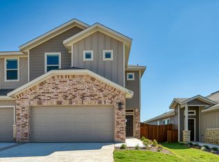 716-720 Wheatfield Dr, Venus, TX 76084