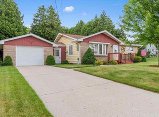 1012 31st St, Two Rivers, WI 54241