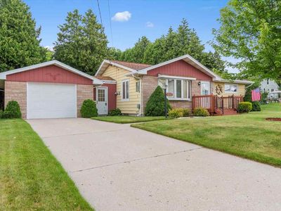 1012 31st St, Two Rivers, WI, 54241