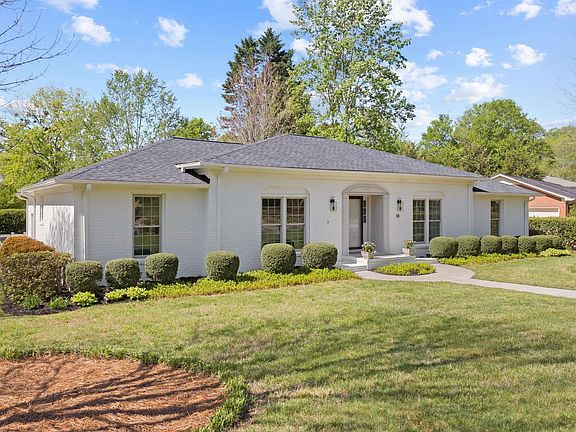 2nd image of 118 Continental Dr