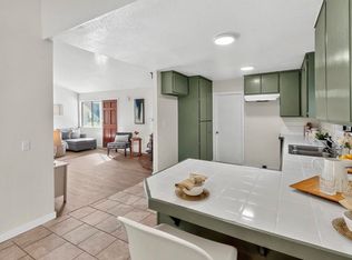945 E St, Ramona, CA 92065