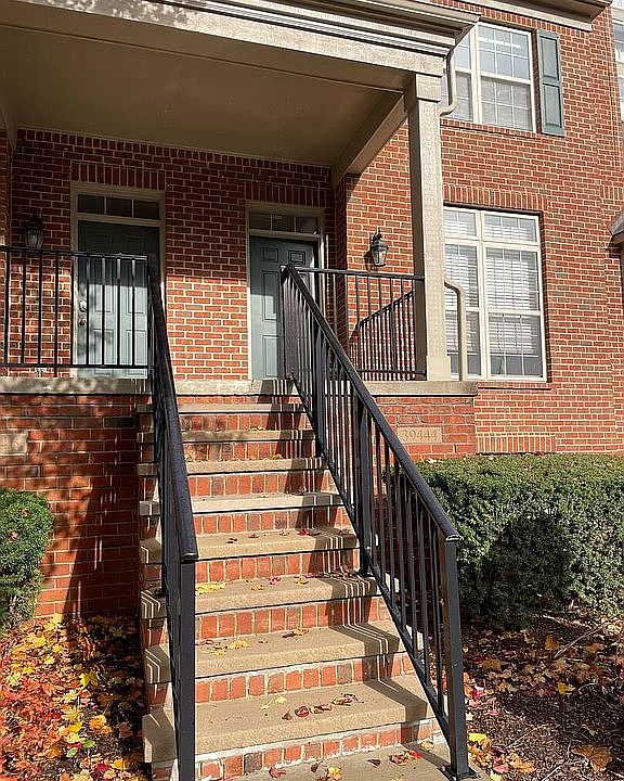 1st image of 39444 Springwater Dr #19