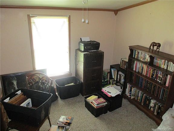 5th image of 1361 Bar G Ln