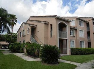 12136 Saint Andrews Pl APT 212, Hollywood, FL 33025