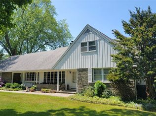 929 Marshland Rd, Apalachin, NY 13732
