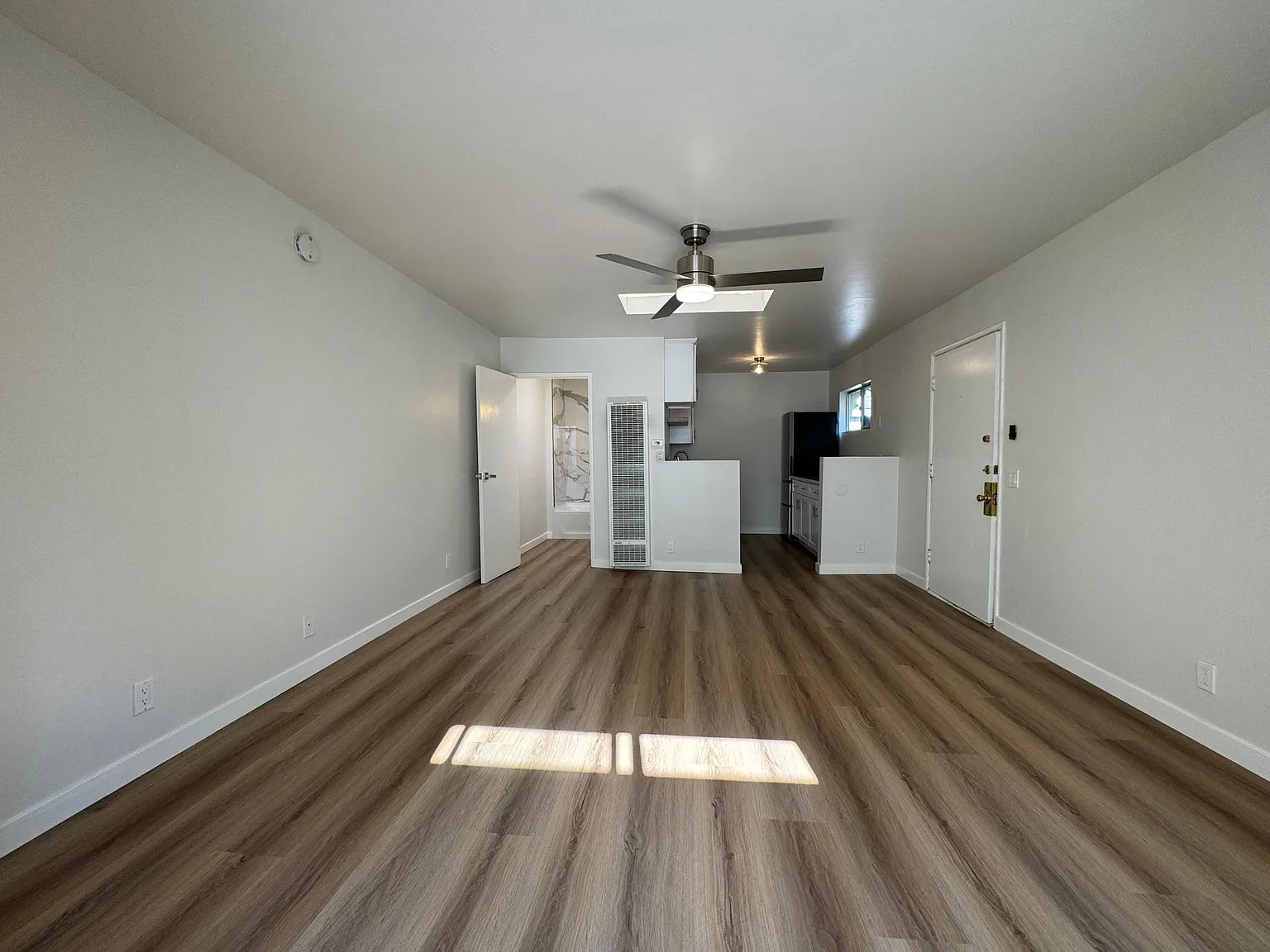 515 Santa Clara Ave — Photo 3