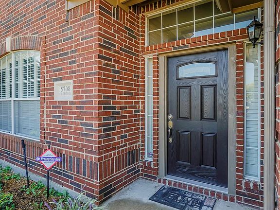 3rd image of 5708 Colorado Ct