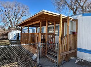 760 W Alameda Rd TRAILER 8, Pocatello, ID 83201