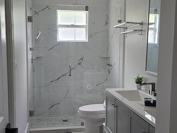 Bathroom second floor