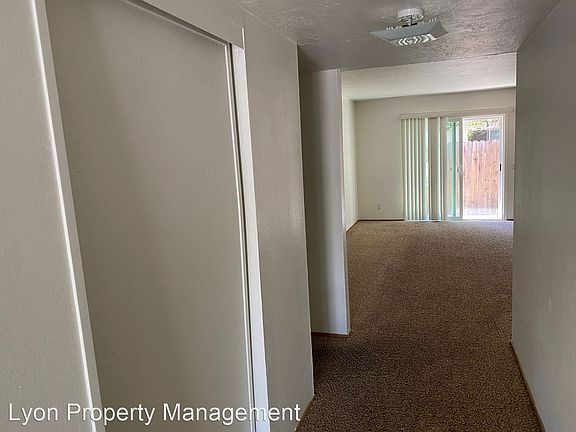 2nd image of 702 Villanova Dr #702