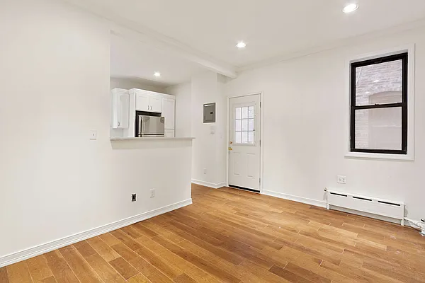 Rented by Compass | media 15