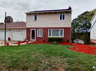 2046 Swallow Hill Ct, Pittsburgh, PA 15220