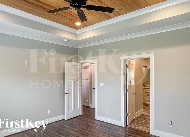229 Masters Rd — Photo 9