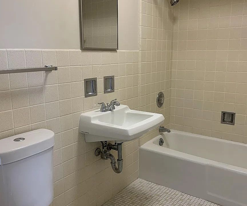 2nd image of 392 Executive Dr #305