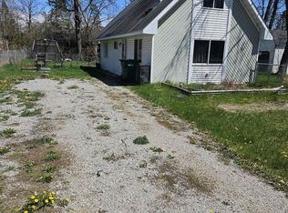 4144 Oak Flats Rd, Harrison, MI 48625