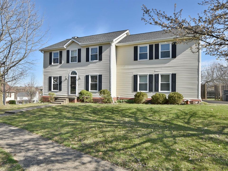 1st image of 4588 Fieldmoor Dr