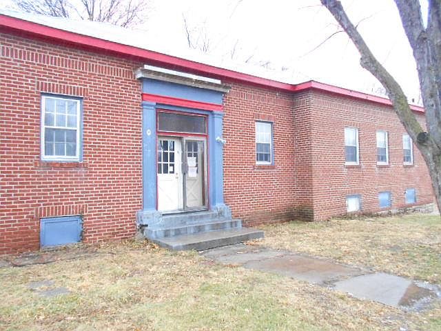 1st image of 8208 E 55th St