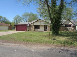 5758 Suburban Ter, Joplin, MO 64804