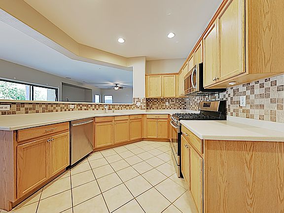 5th image of 5122 W Bowker St