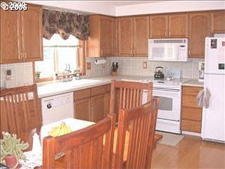 5th image of 5314 NE 68th St