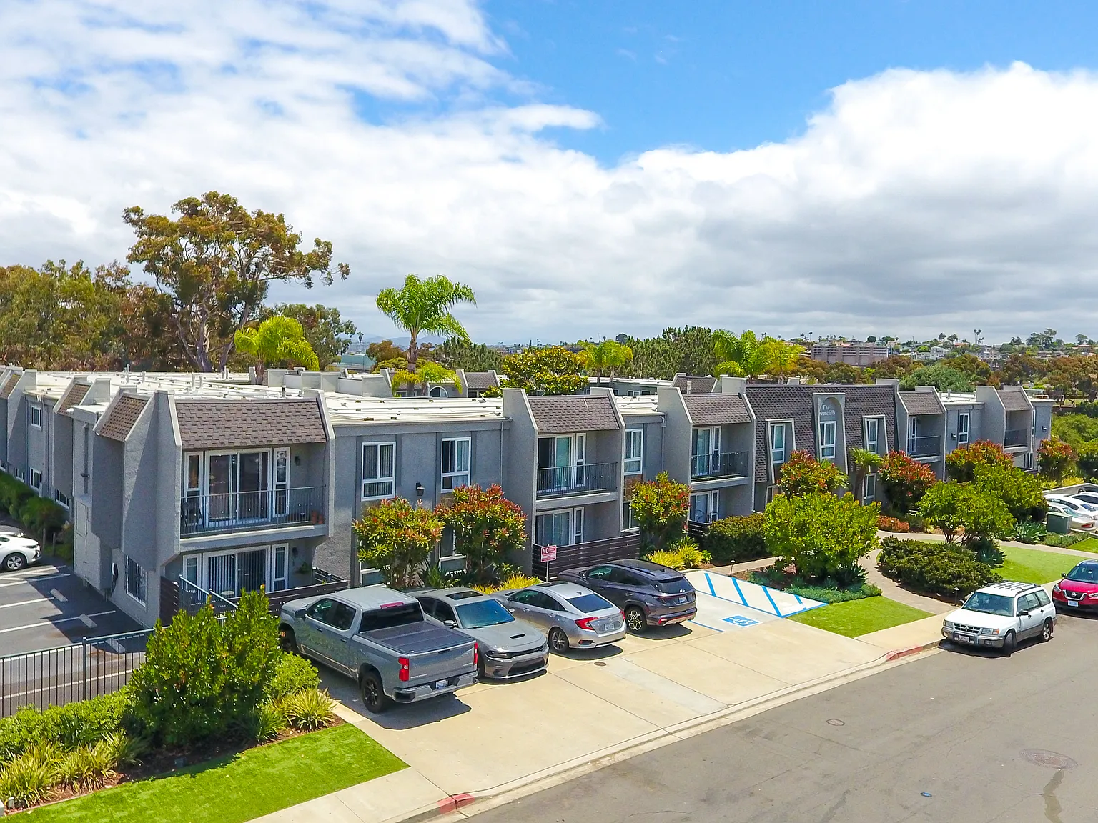 Greencliff — Photo 2