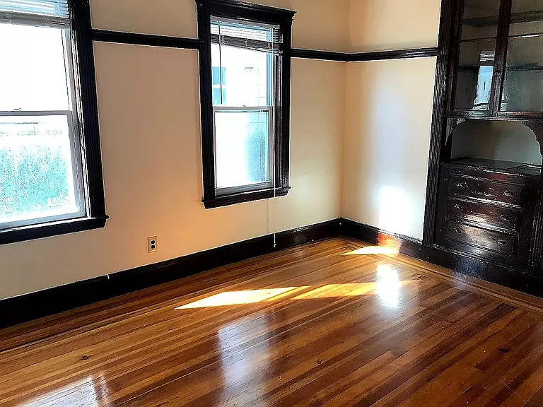 28 Litchfield St #4 — Photo 7